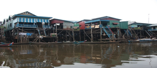 LIFE AT FLOATING VILLAGE